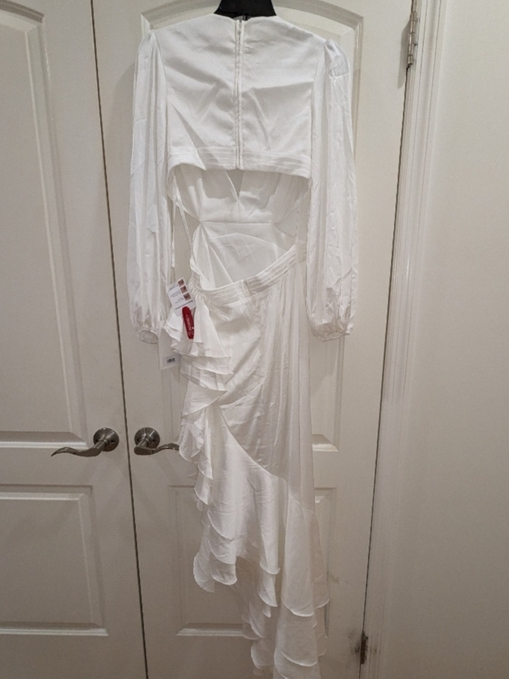 NWT Mac Duggal 49524 White Cut Out Asymmetrical Ruffled Gown Dress Size 0 - Picture 4 of 7